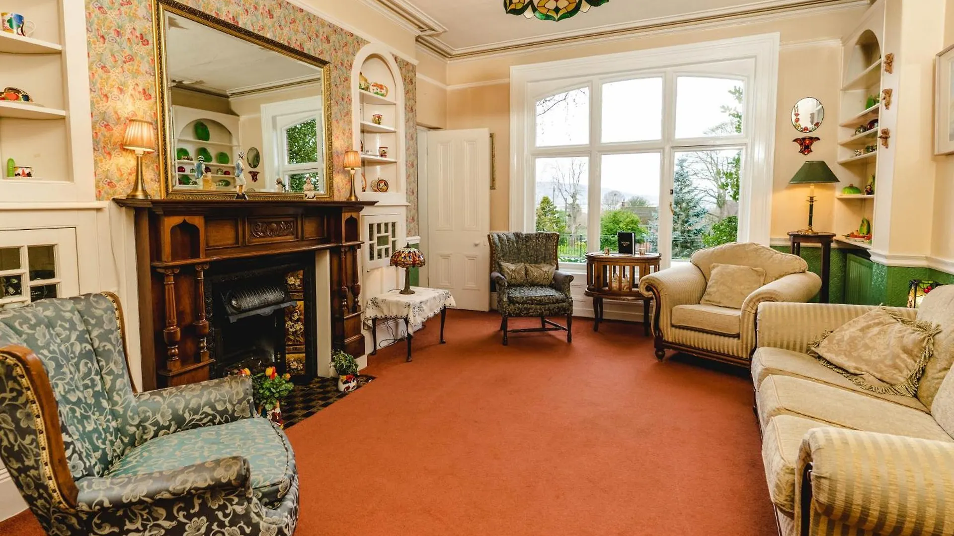 Hotel Oyo Rayanne House Guest Accommodation Holywood