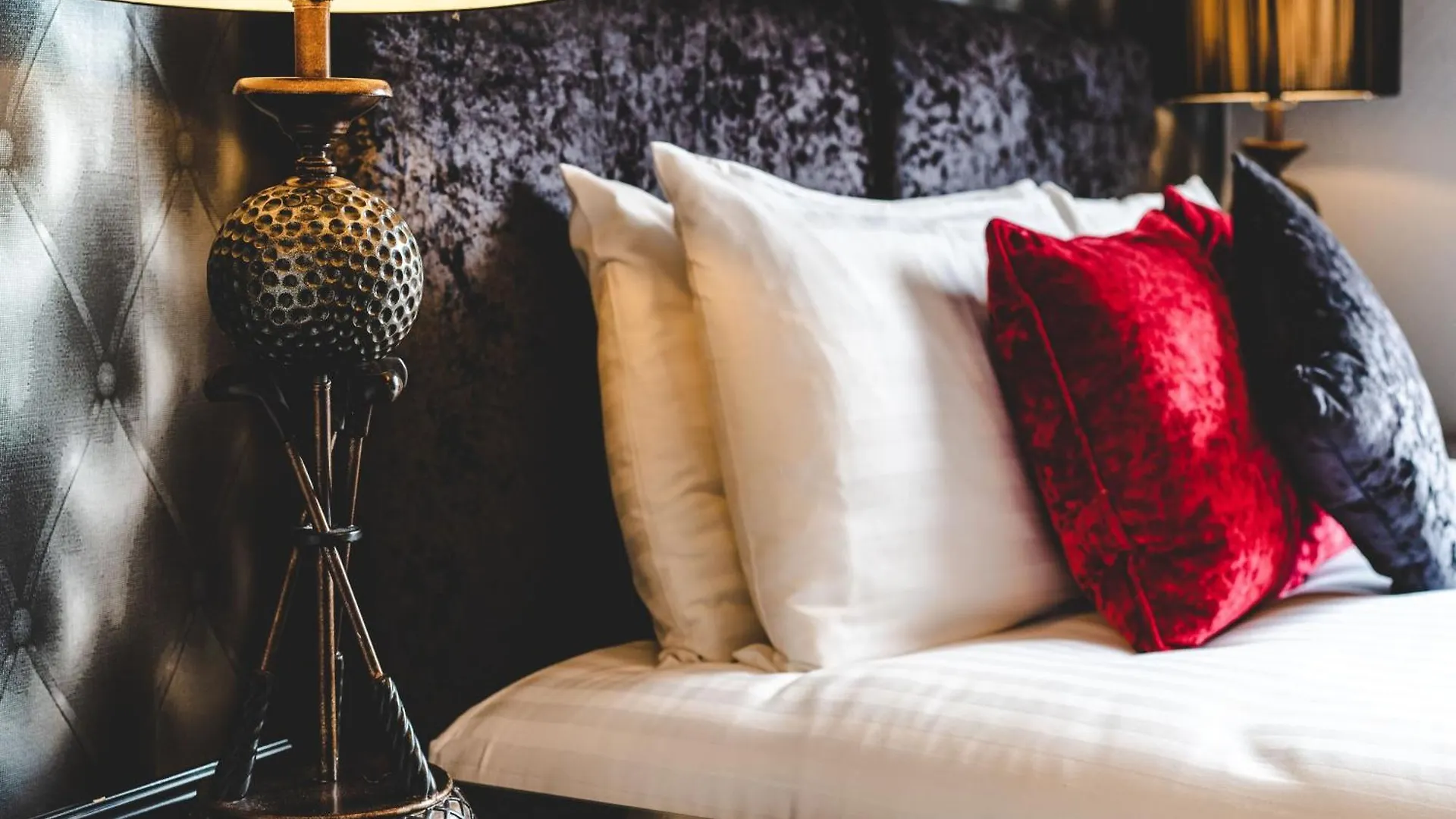 Hotel Oyo Rayanne House Guest Accommodation Holywood