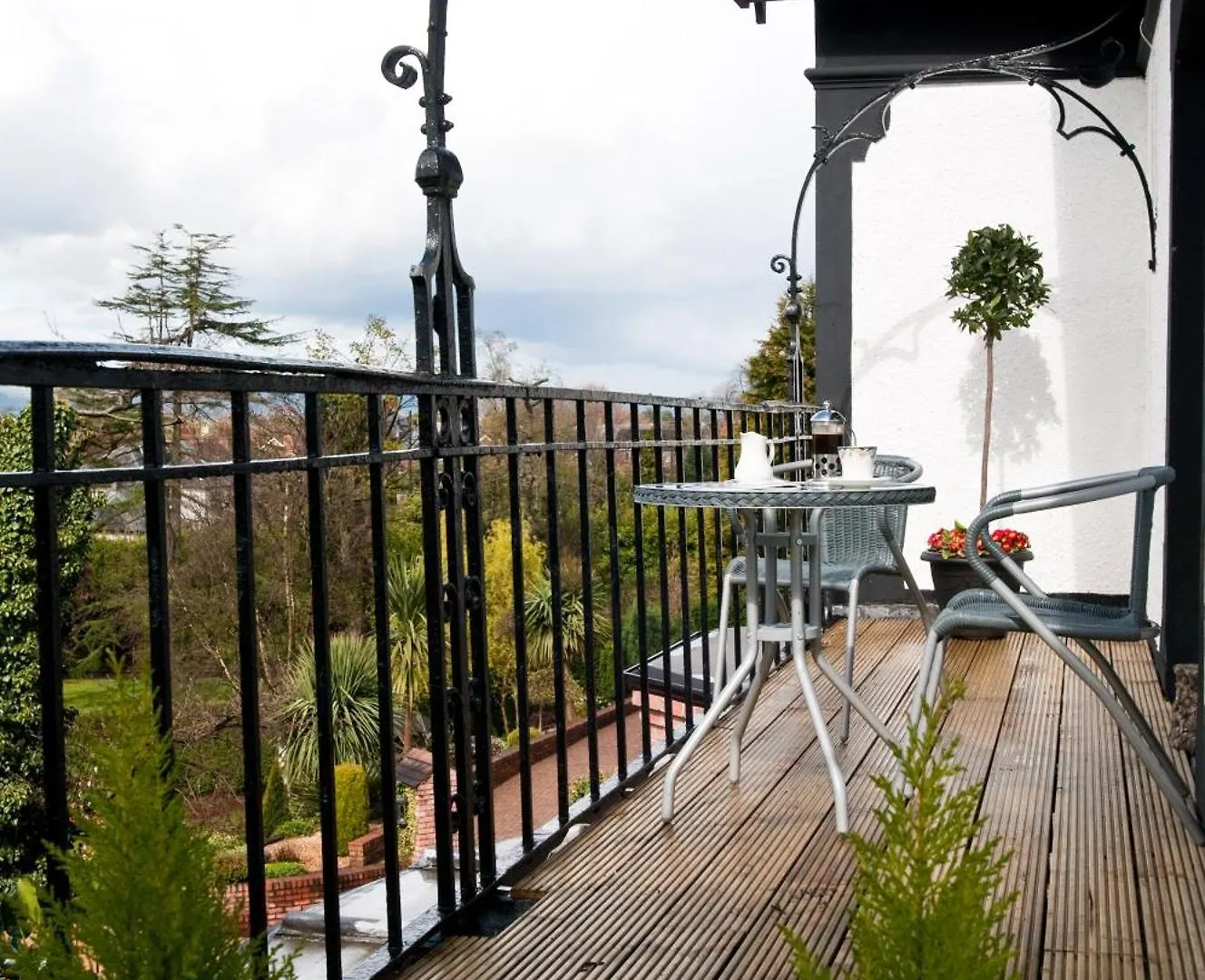 *** Hotel Oyo Rayanne House Guest Accommodation Holywood  United Kingdom