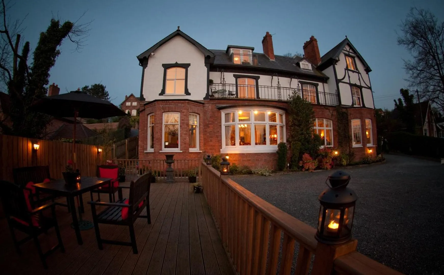 Hotel Oyo Rayanne House Guest Accommodation Holywood