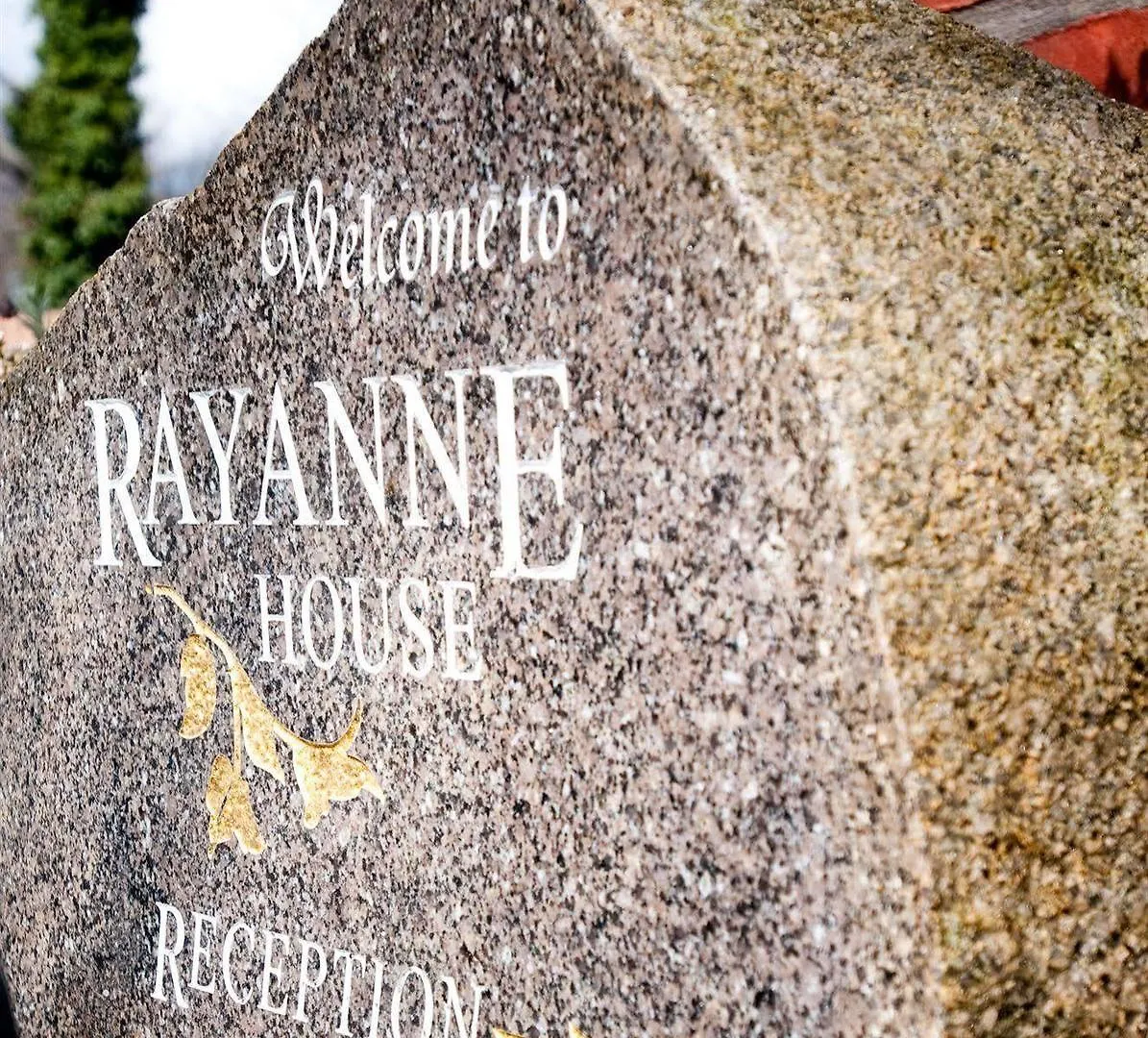 Oyo Rayanne House Guest Accommodation Holywood  Hotel Holywood (Down)