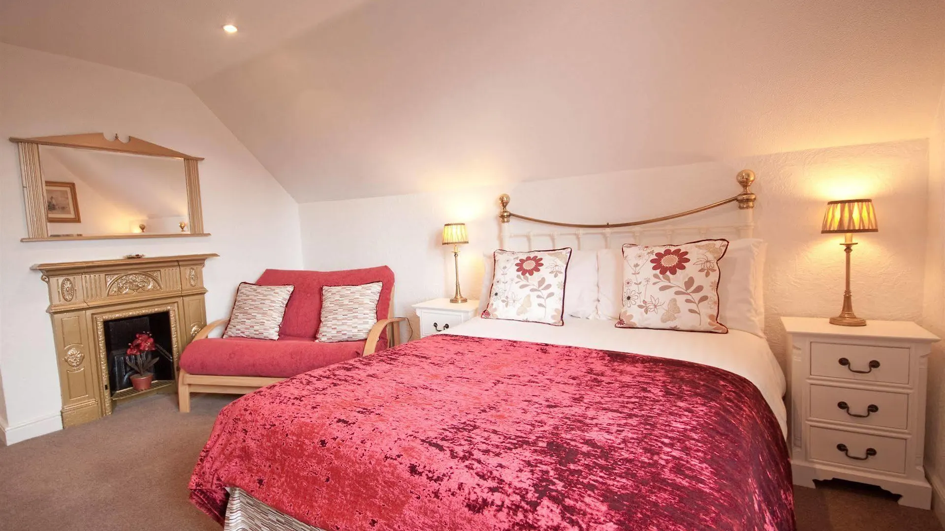 *** 호텔 Oyo Rayanne House Guest Accommodation 할리우드 영국